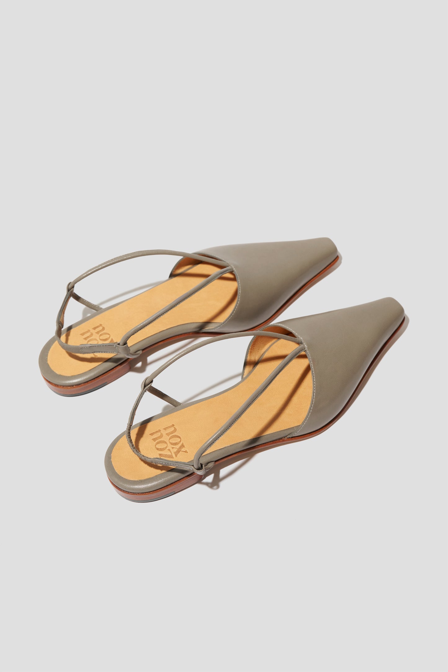 Luisa Slingback in Shiitake