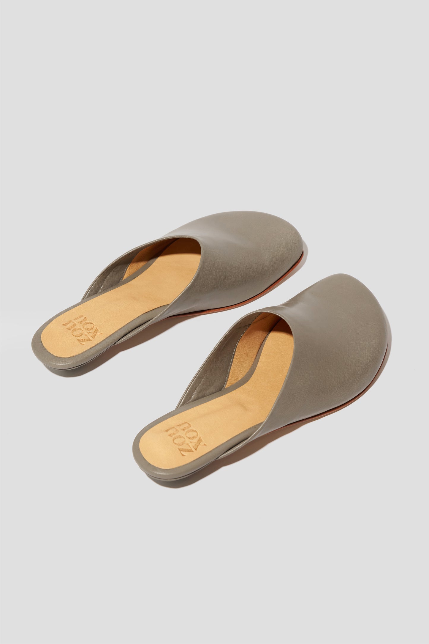 Charo Clog in Shiitake
