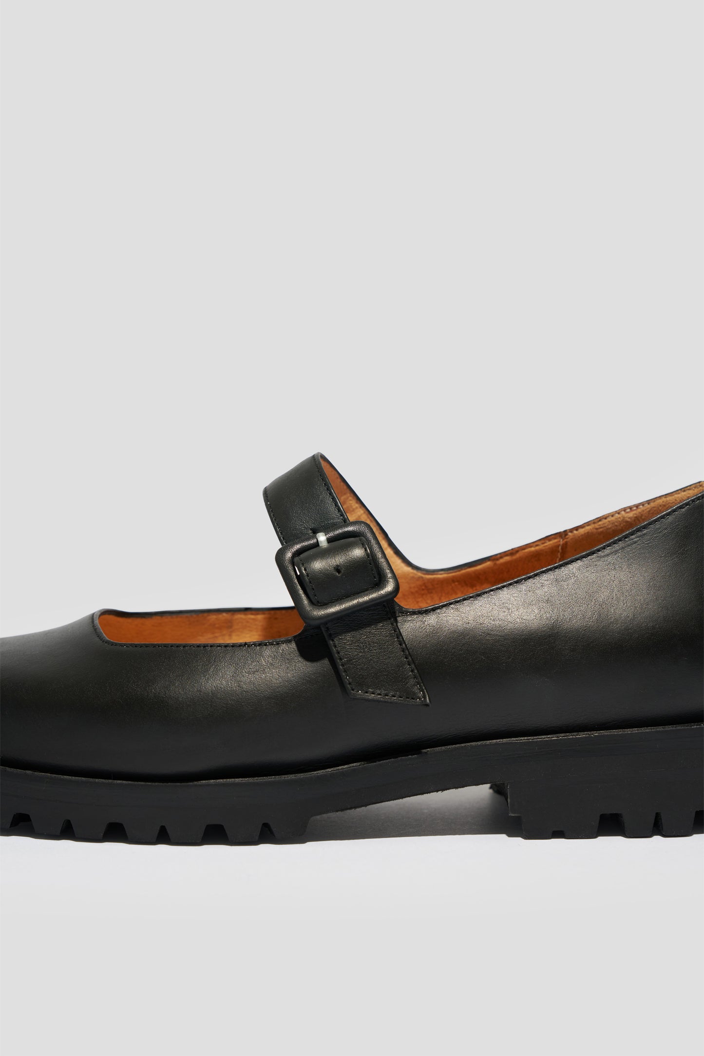 Uchi Flat in Black II