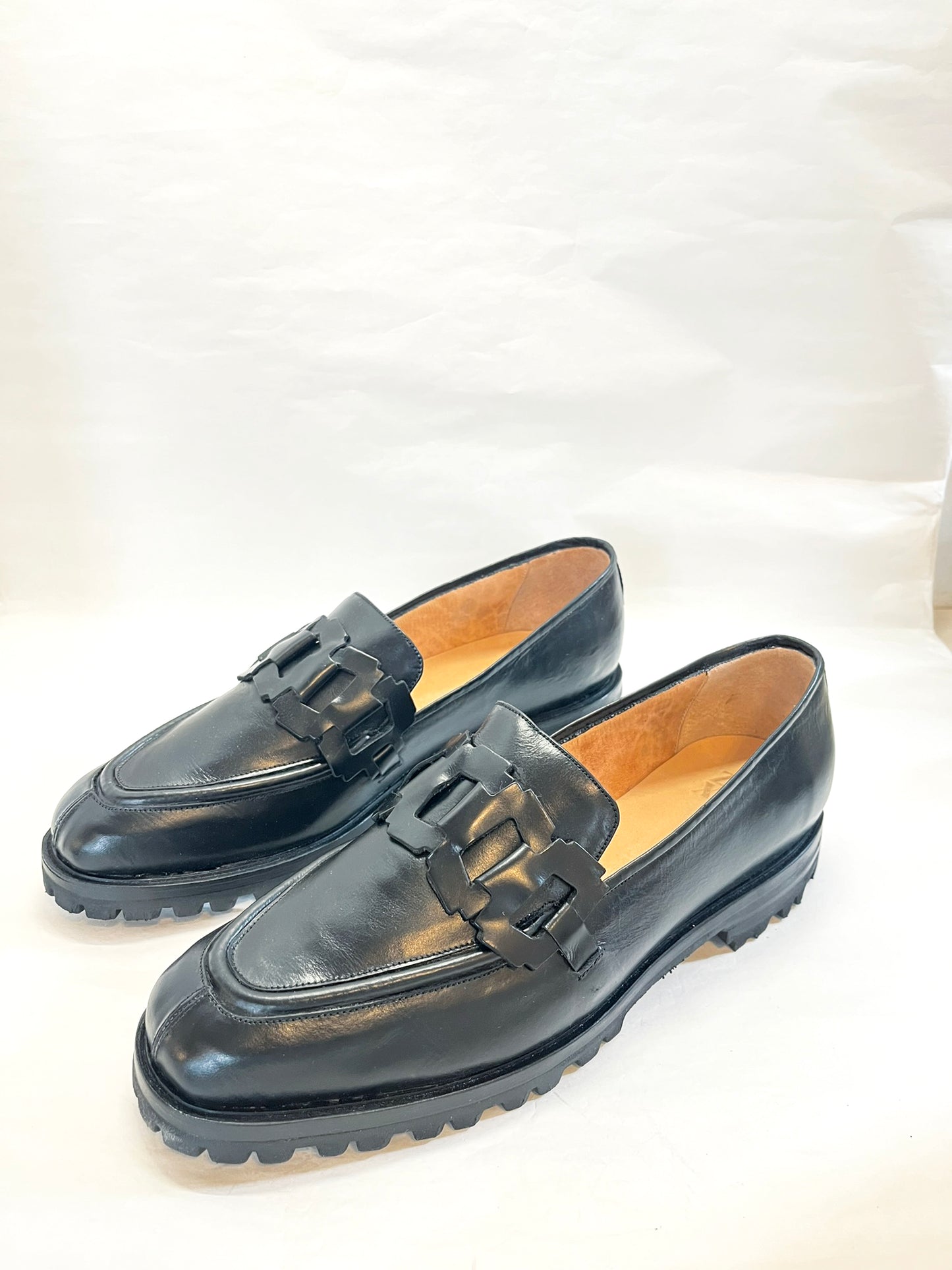 Trini Loafer in Black Size 42