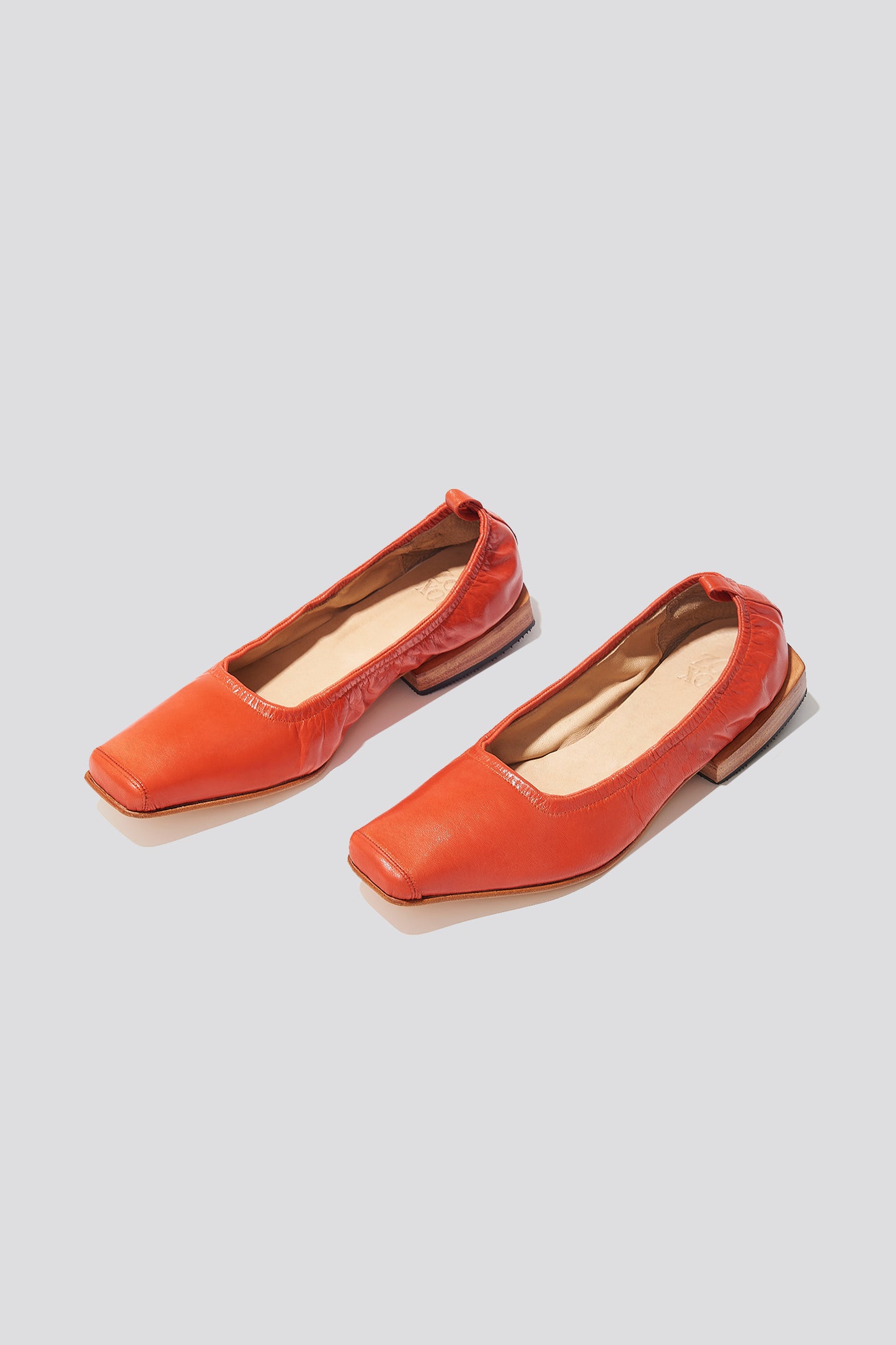 The Simona Ballerina in Tomato