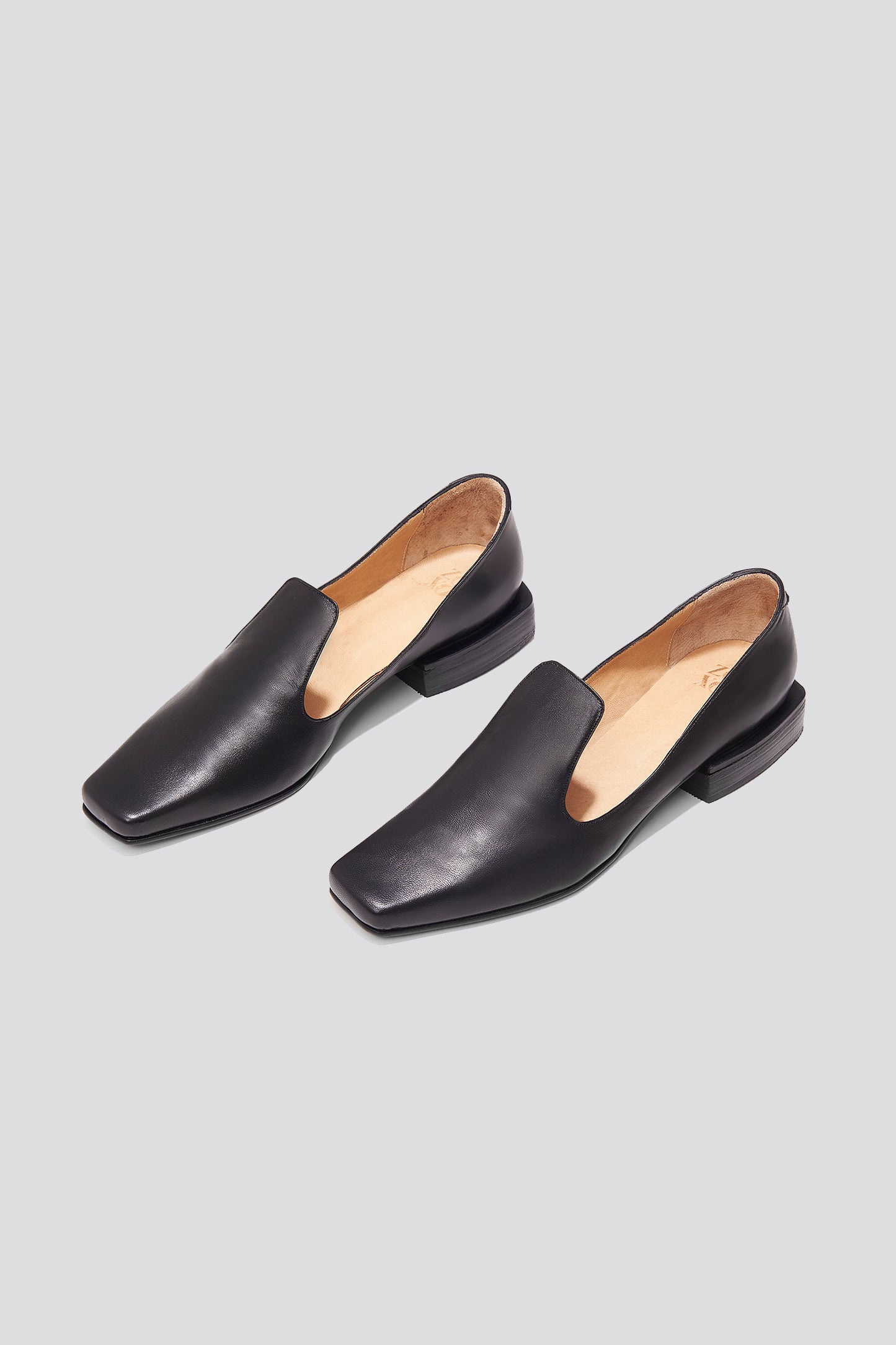Olympia Loafer in Black (USA)