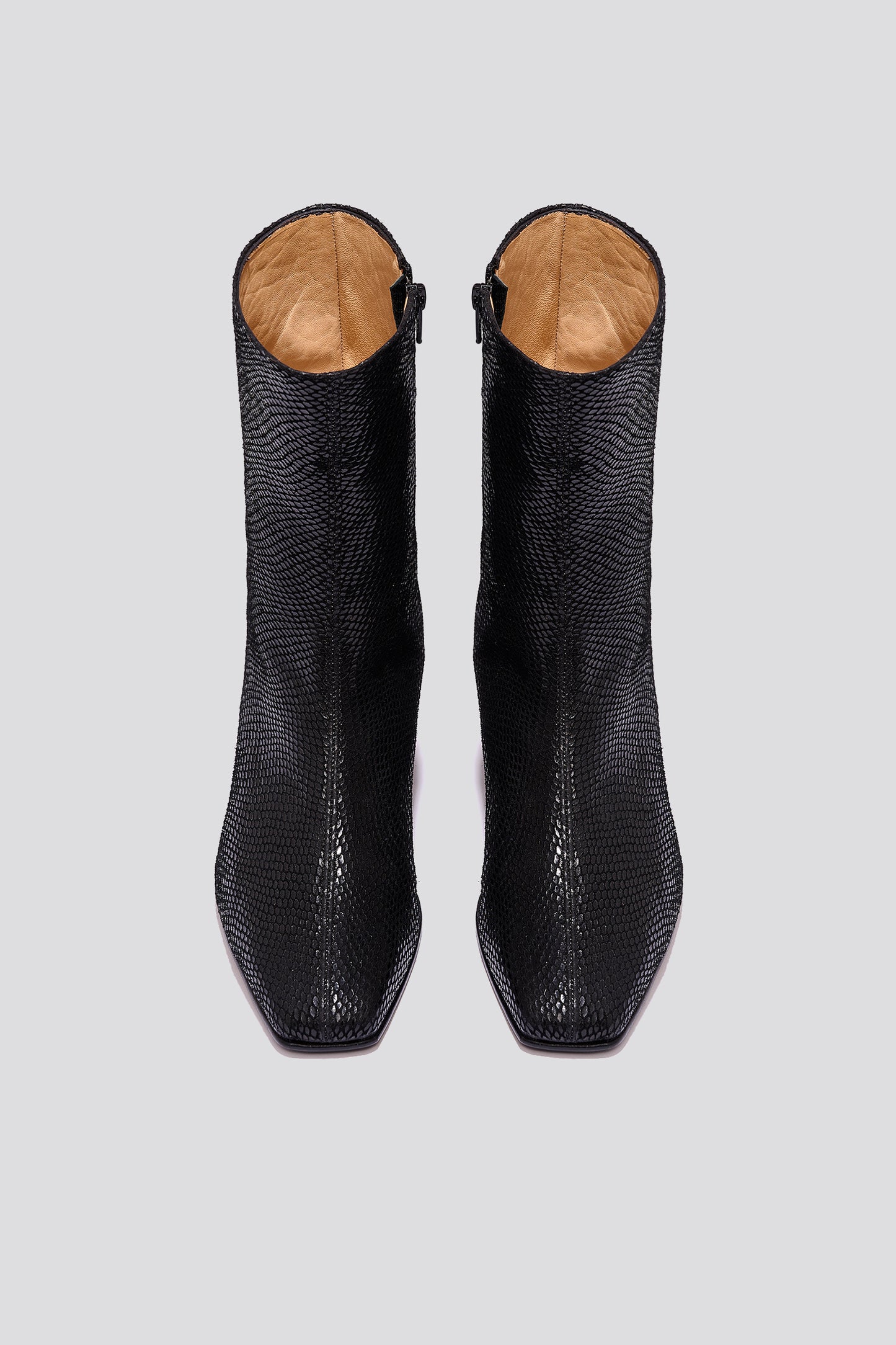 Ola Glove Boot in Black Snake (USA)