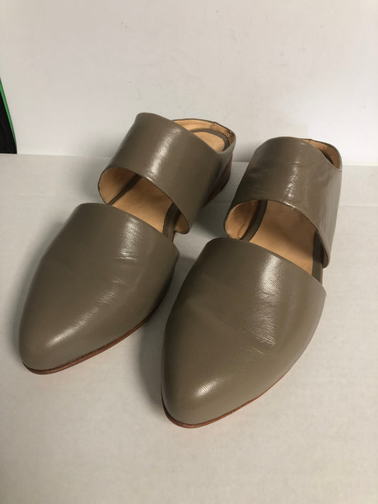 Mule in Shiitake Size 43