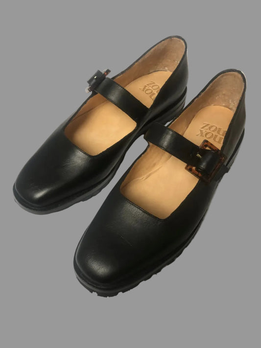 Uchi Flat in Black Size 38