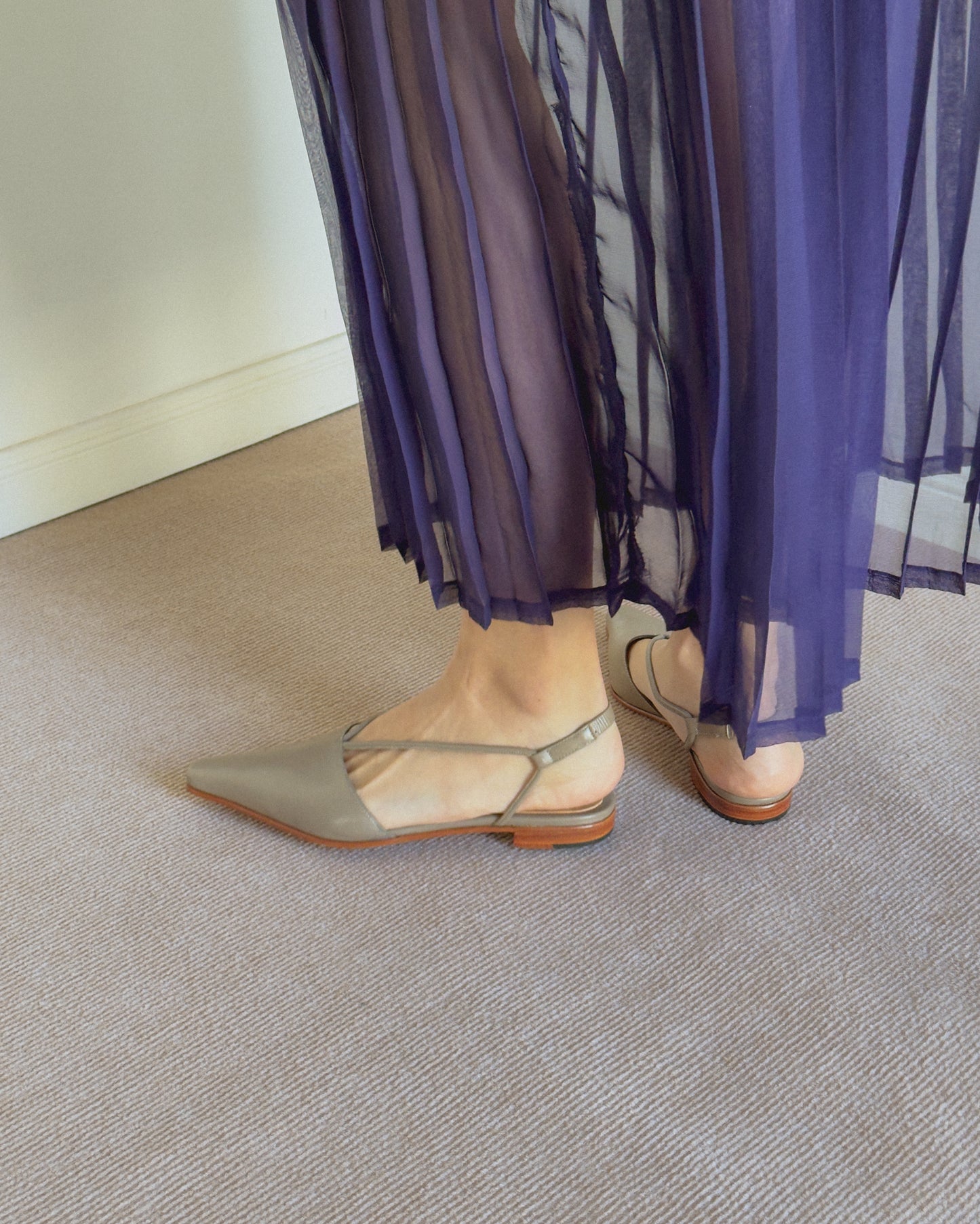 Luisa Slingback in Shiitake