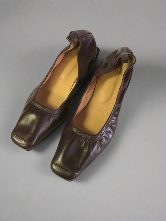 Simona in Pinot Size 40