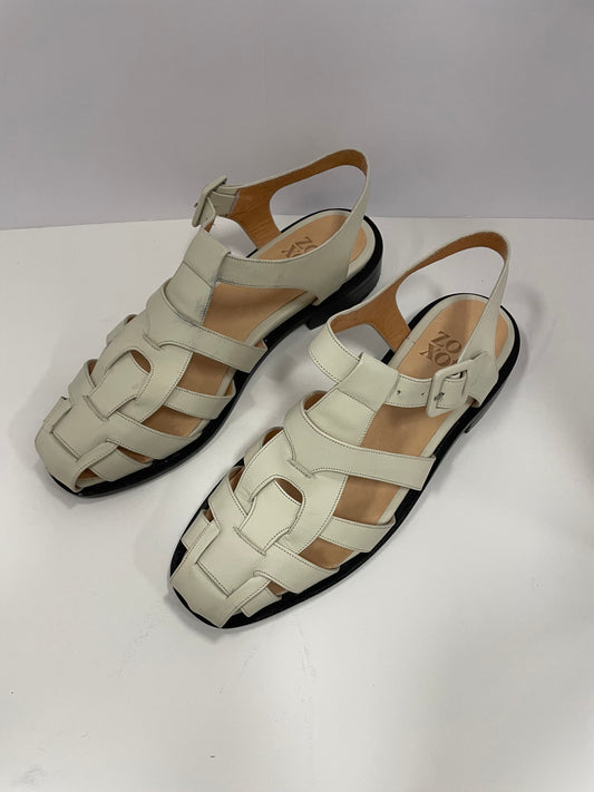 Franca Sandal in Marfil Size 40
