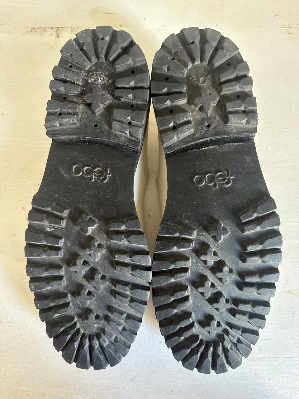 Uchi Flat in Marfil Size 39