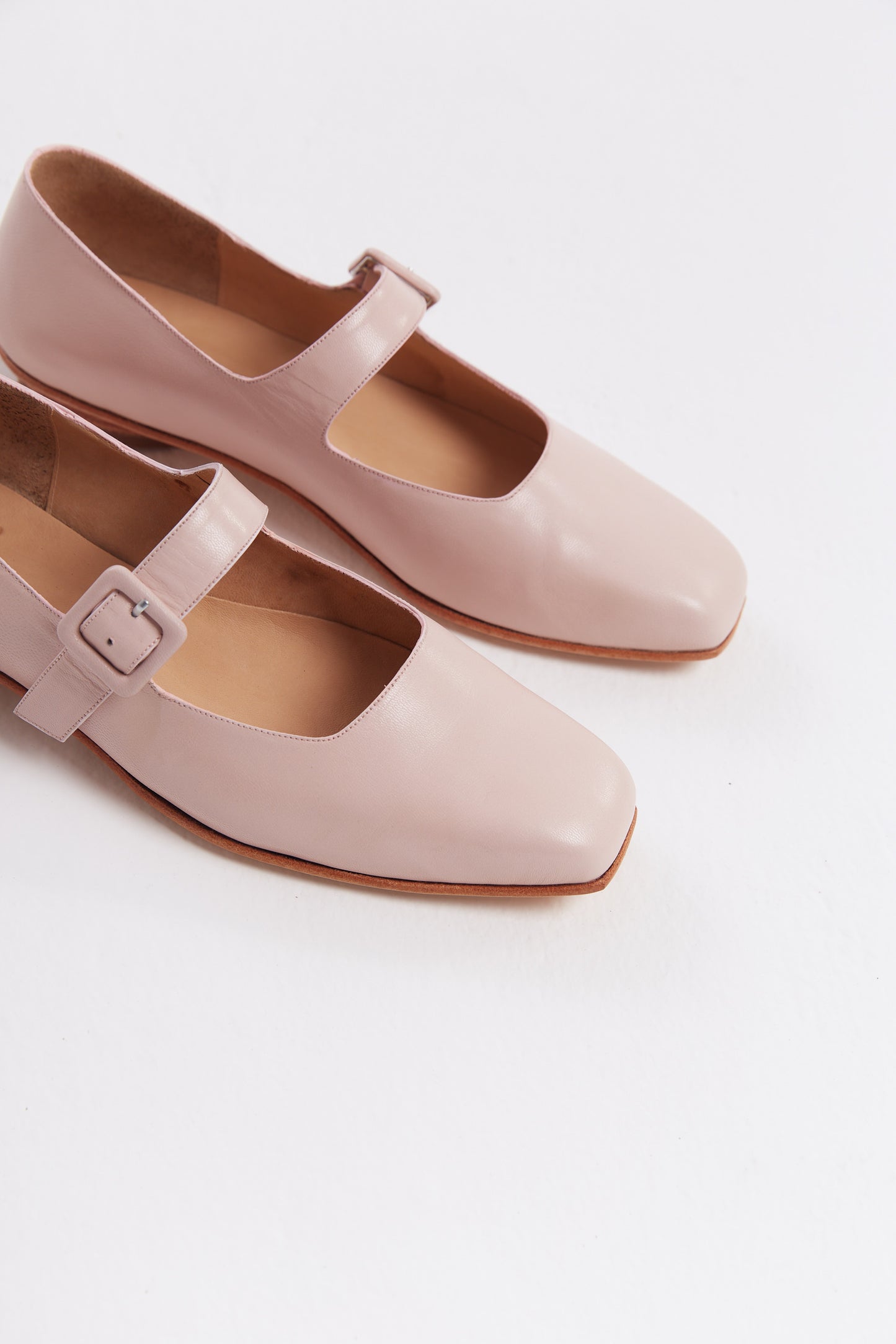 Eugenia Flat in Pale Pink (USA)