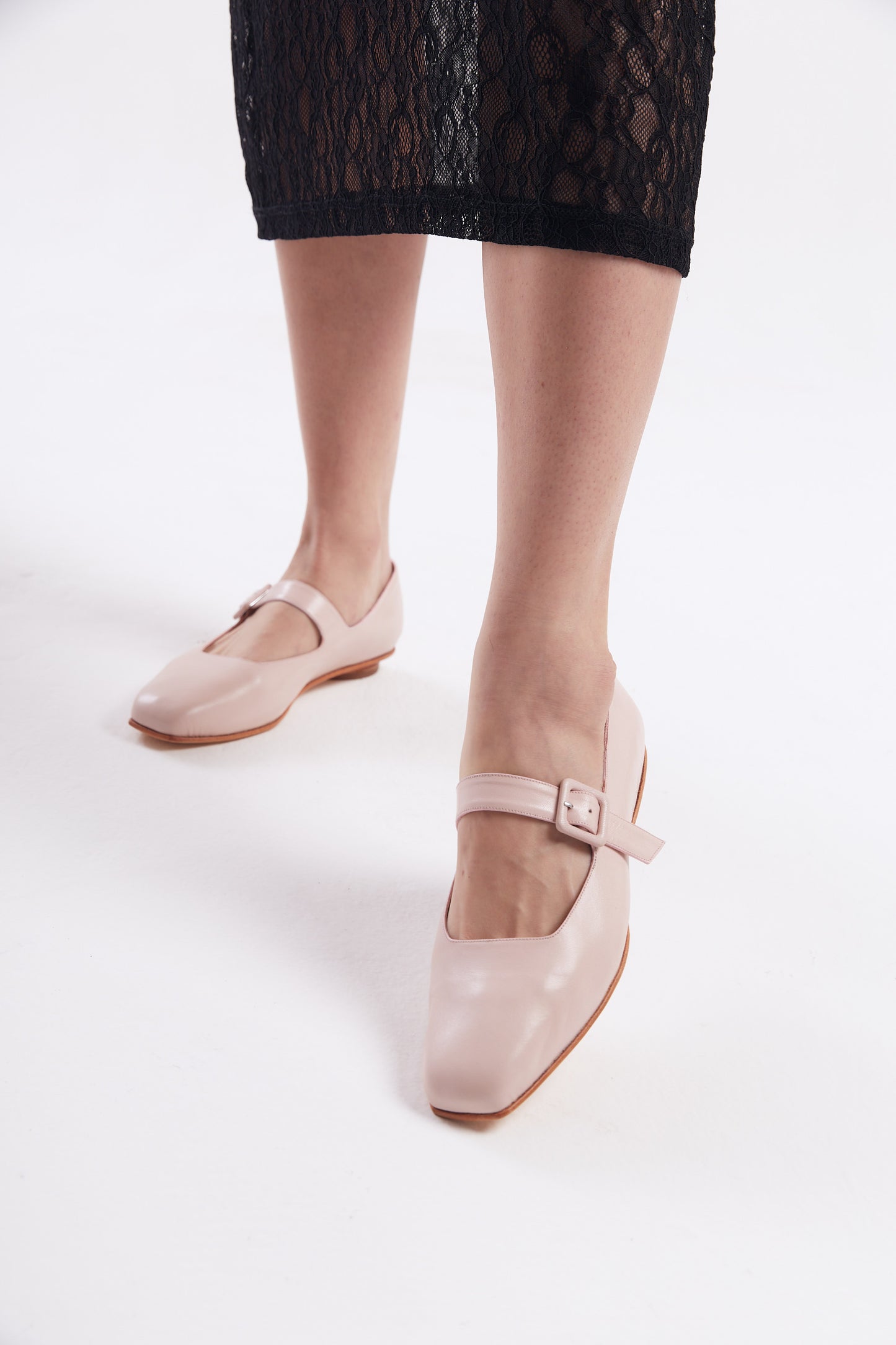 Eugenia Flat in Pale Pink (USA)