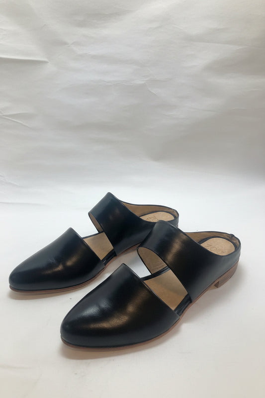 Mule in Black Size 38
