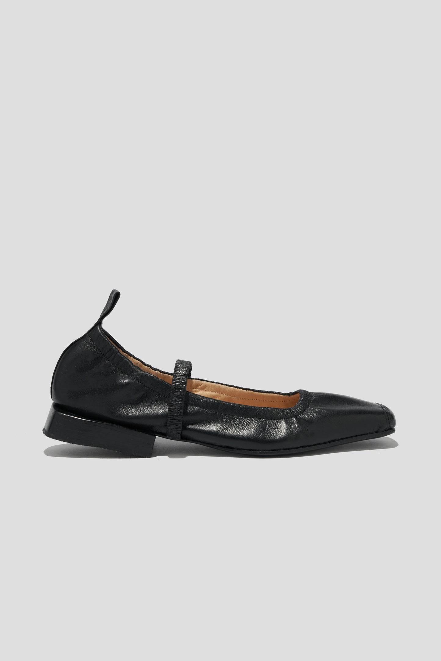 Simona Mary Jane Flat in Black