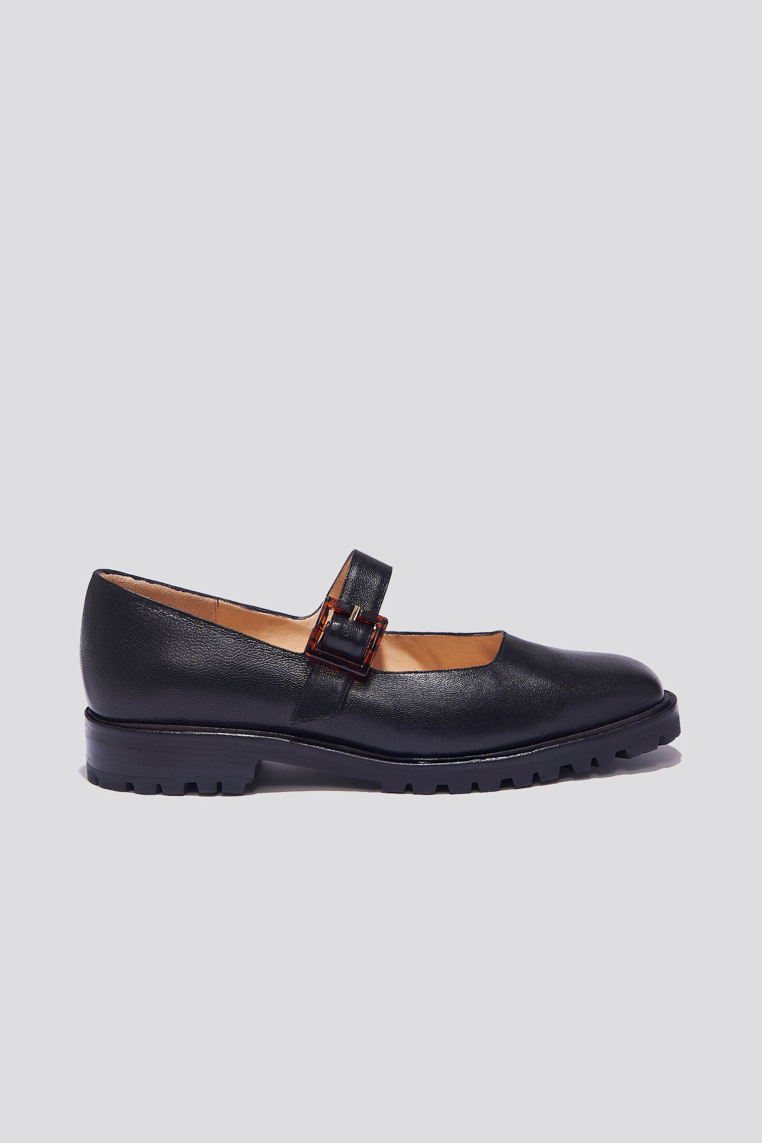 Uchi Flat In Black – Zou Xou