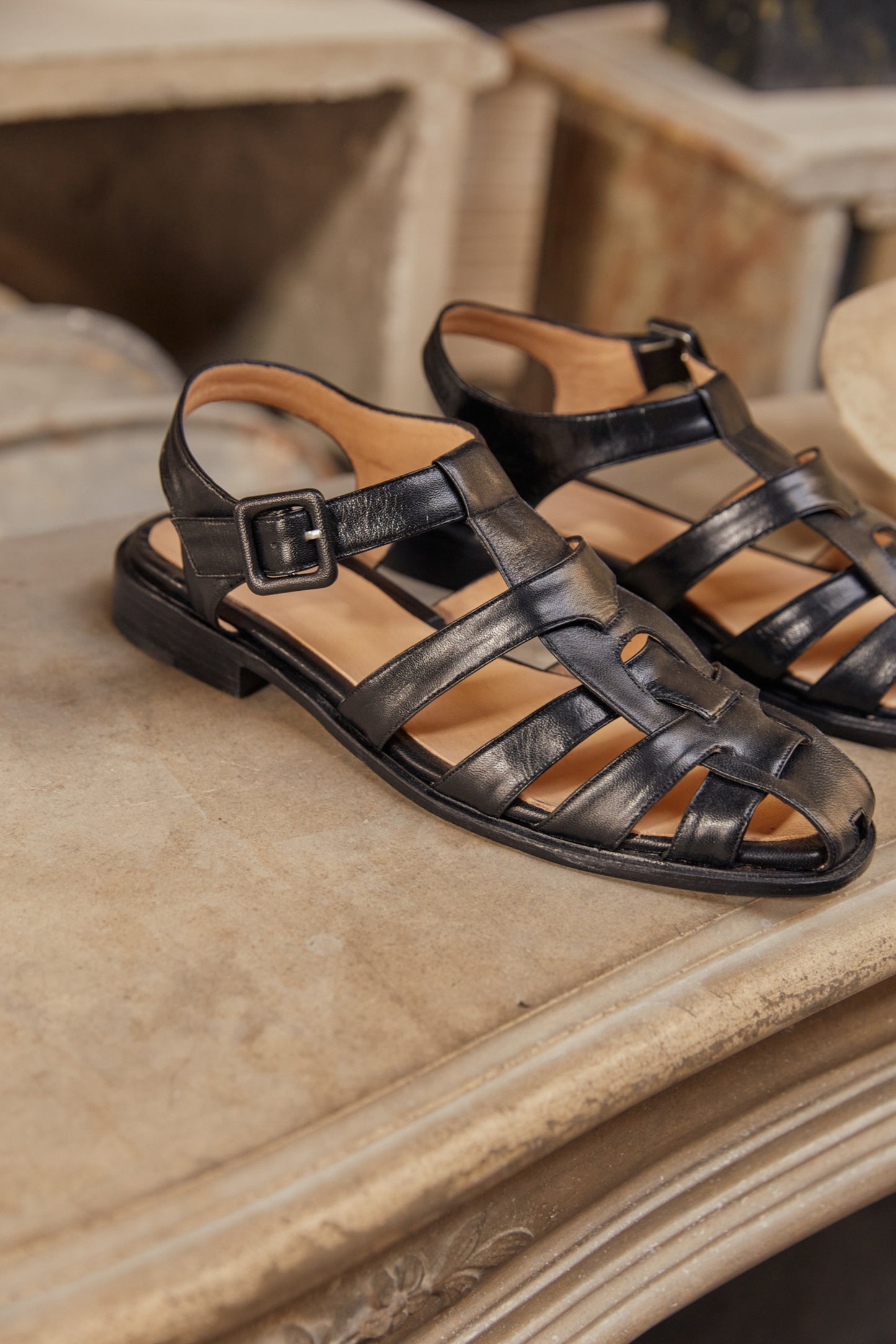 Franca Sandal in Black