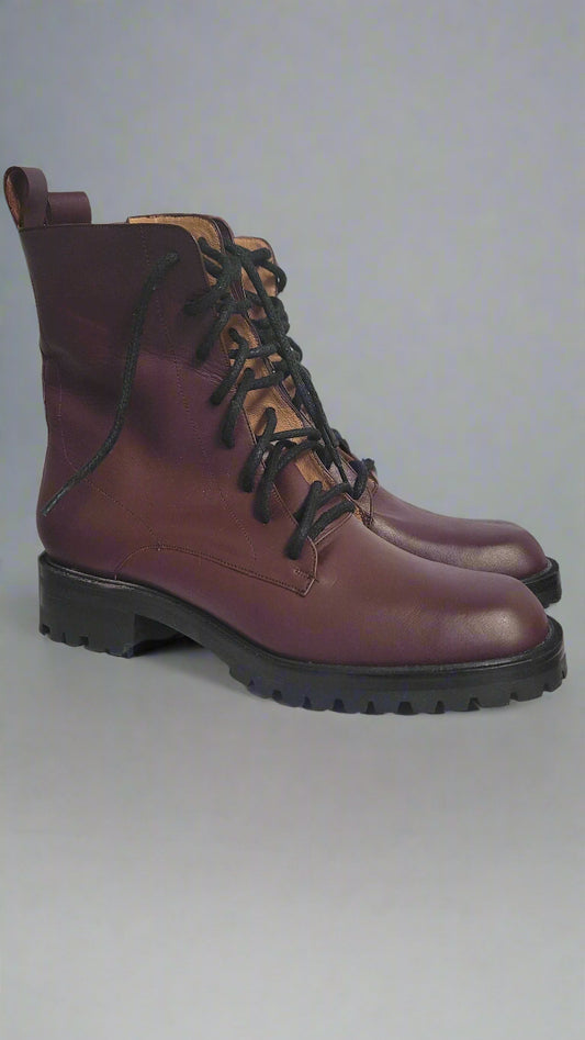 Low Roma Lace Up Boot in Tannat Size 40