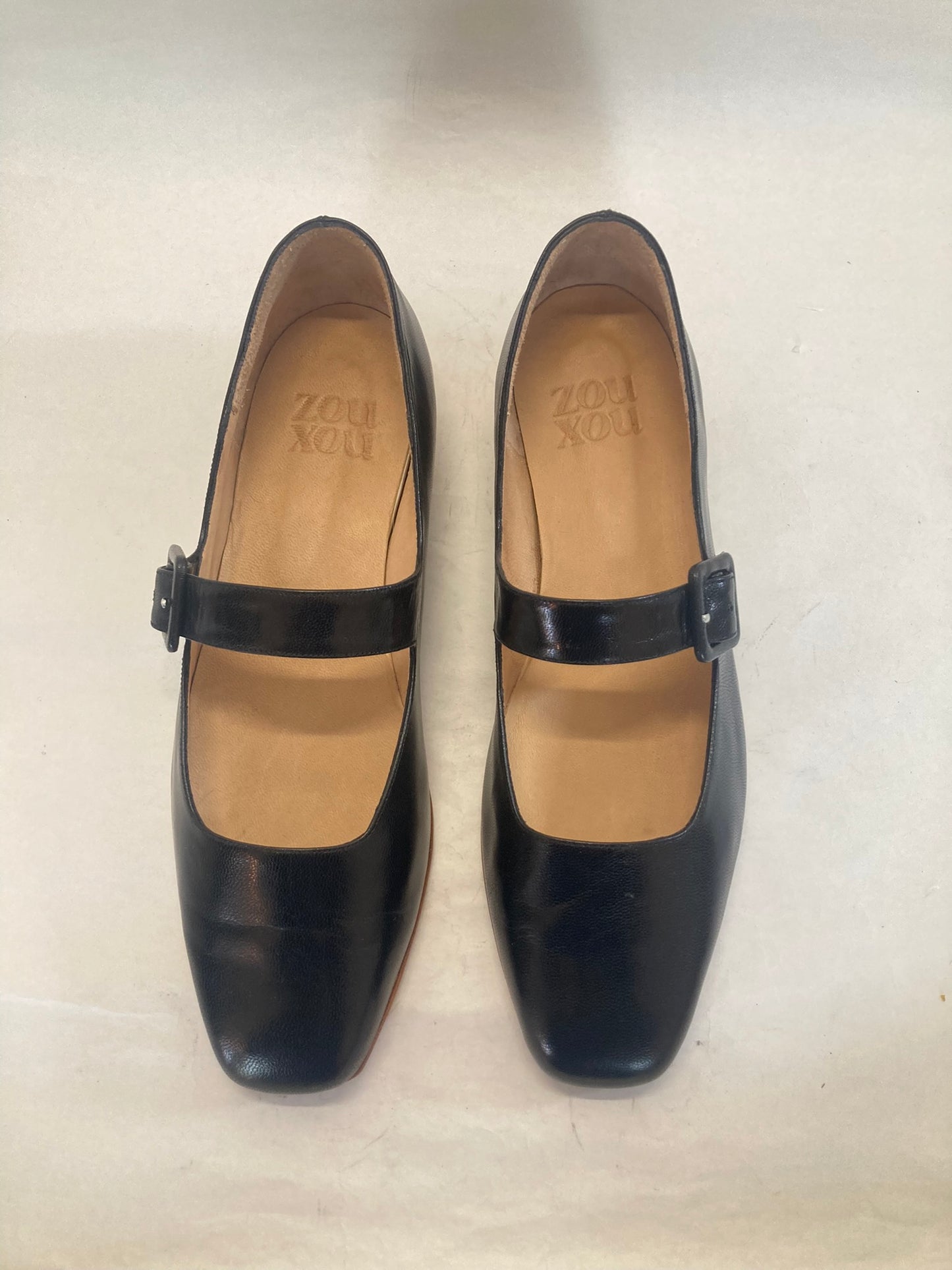 Eugenia Flat in Black Size 39