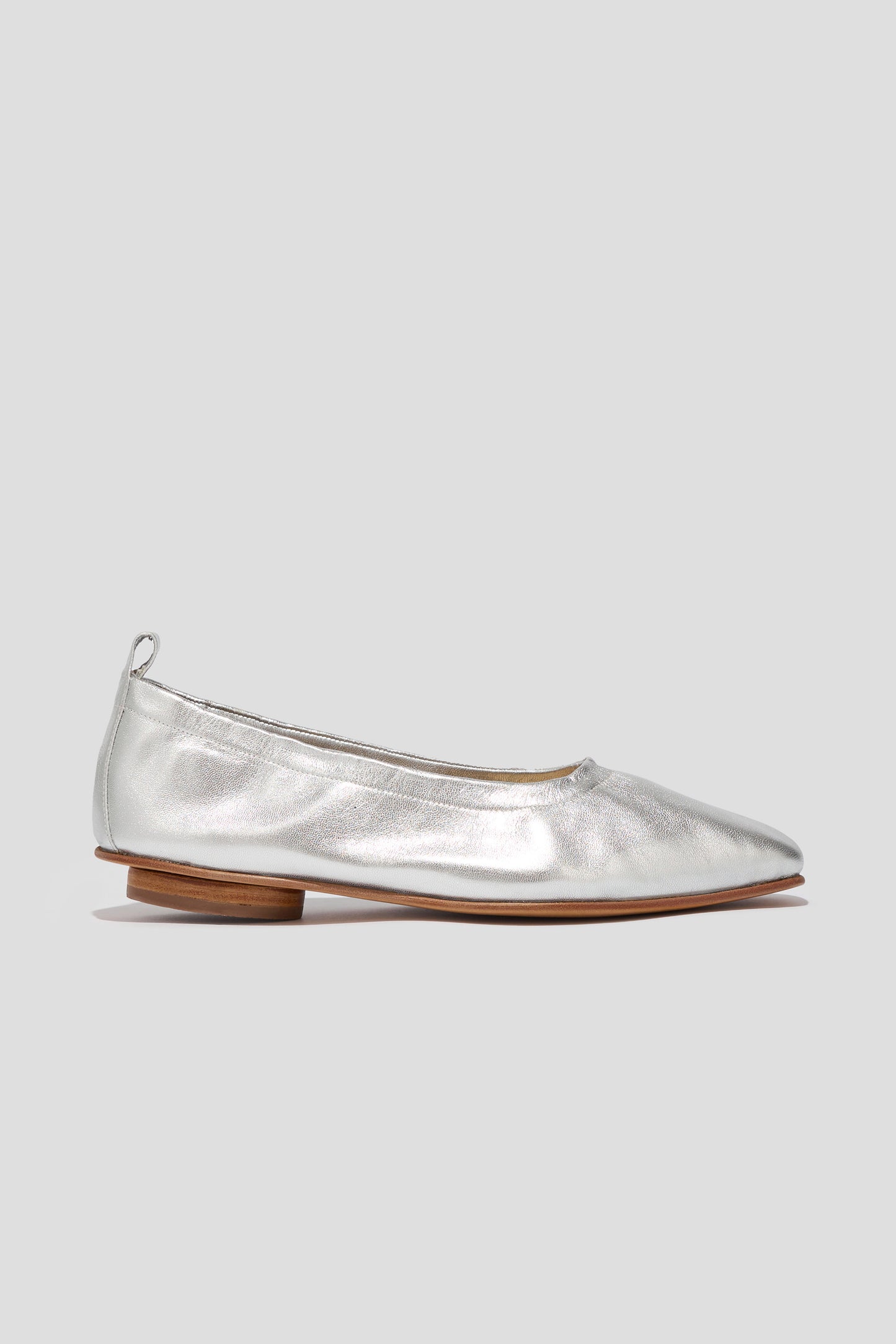 Daria Glove Flat in Silver