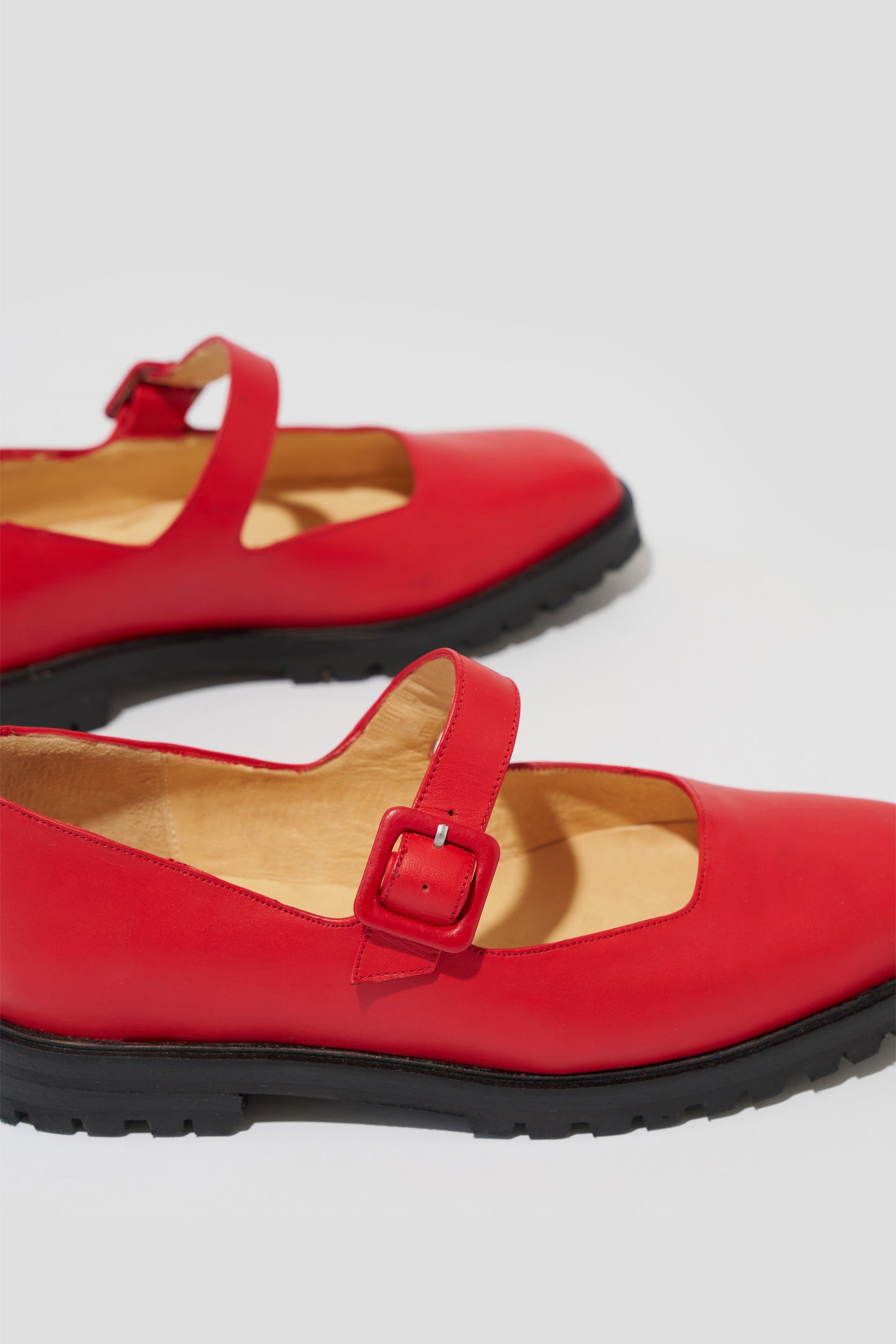 Uchi Flat in Cherry