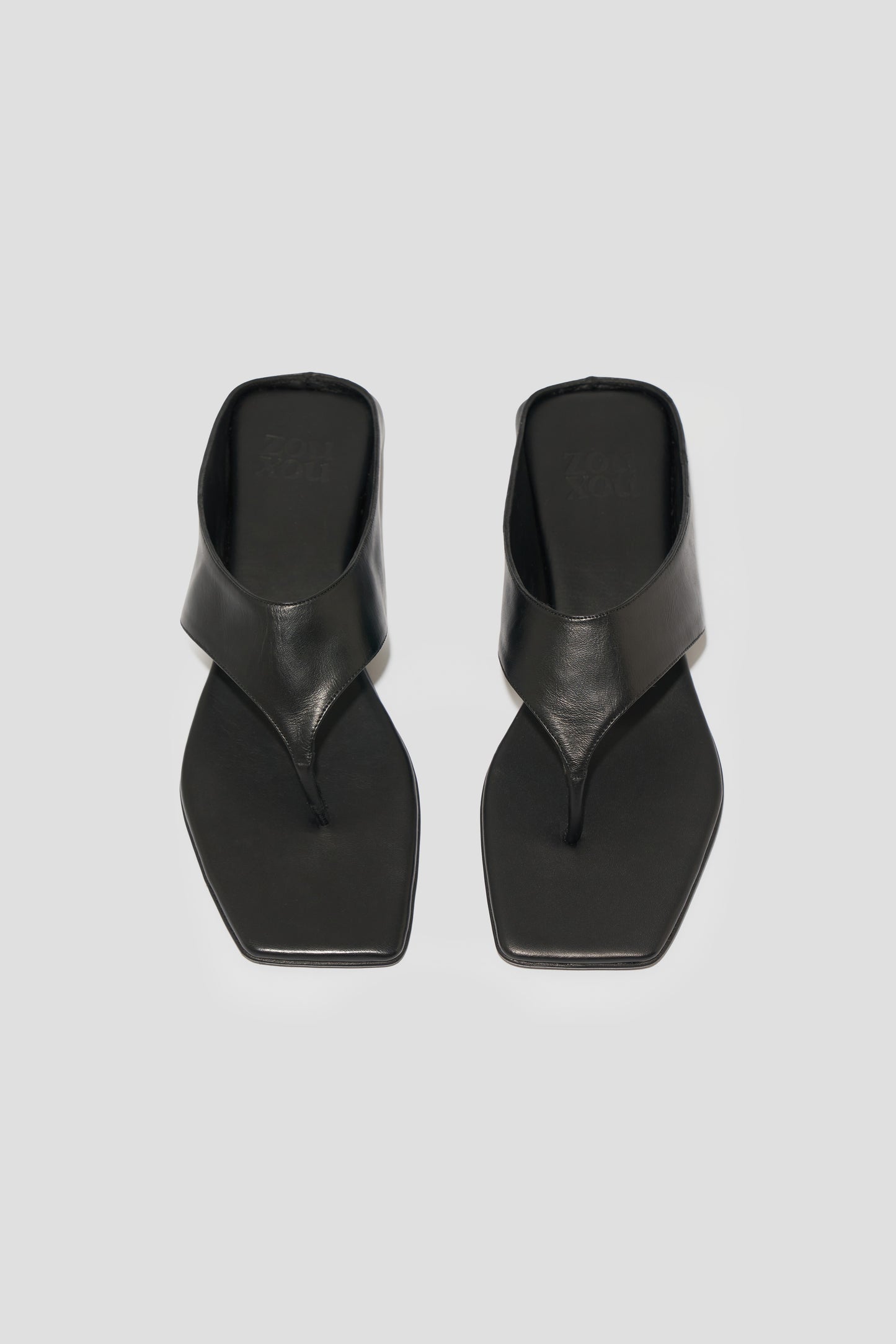 Nara Thong Sandal in Black