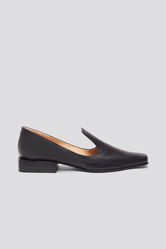 Olympia Loafer in Black