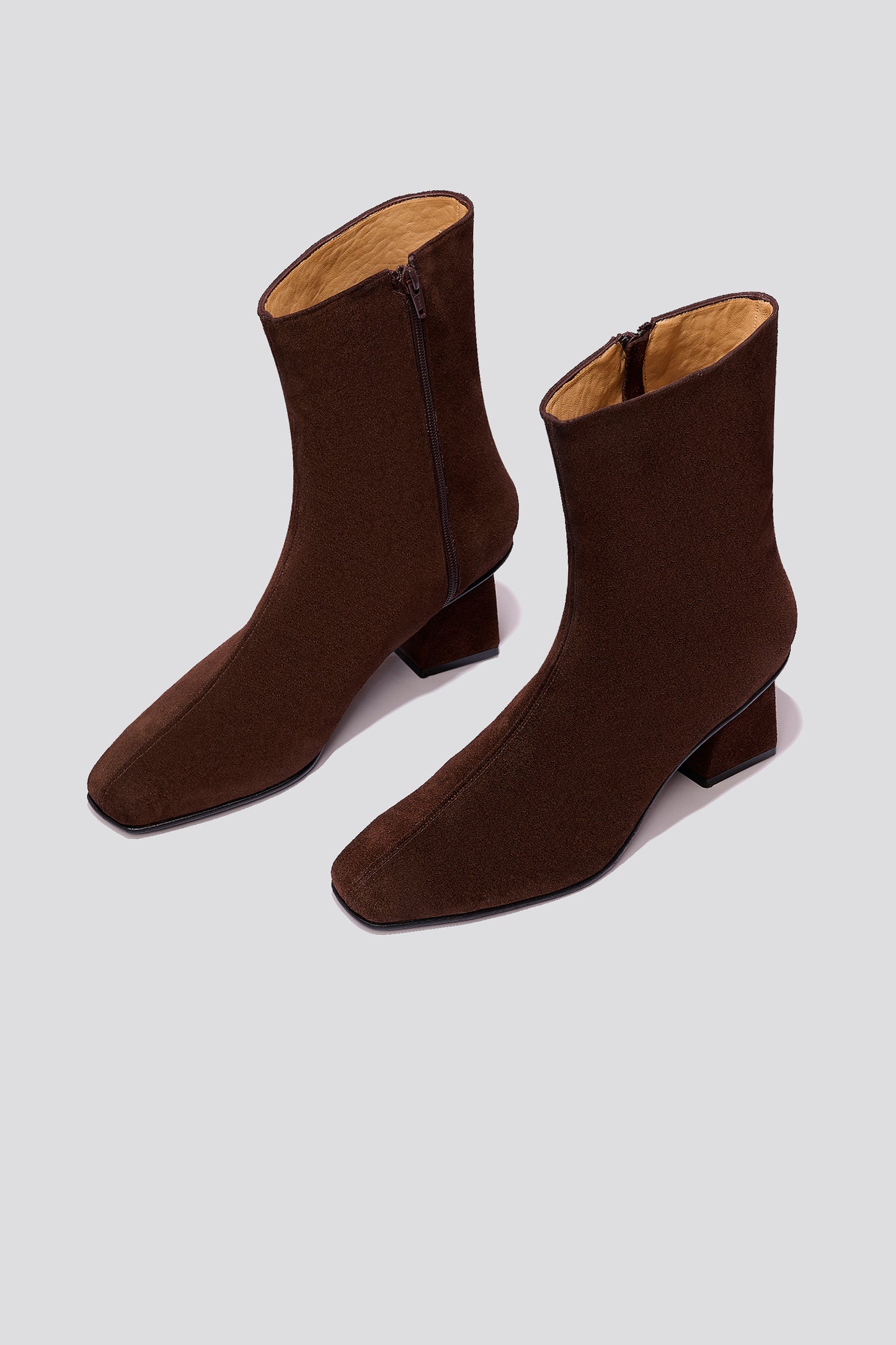 Ola Glove Boot in Coffee Suede