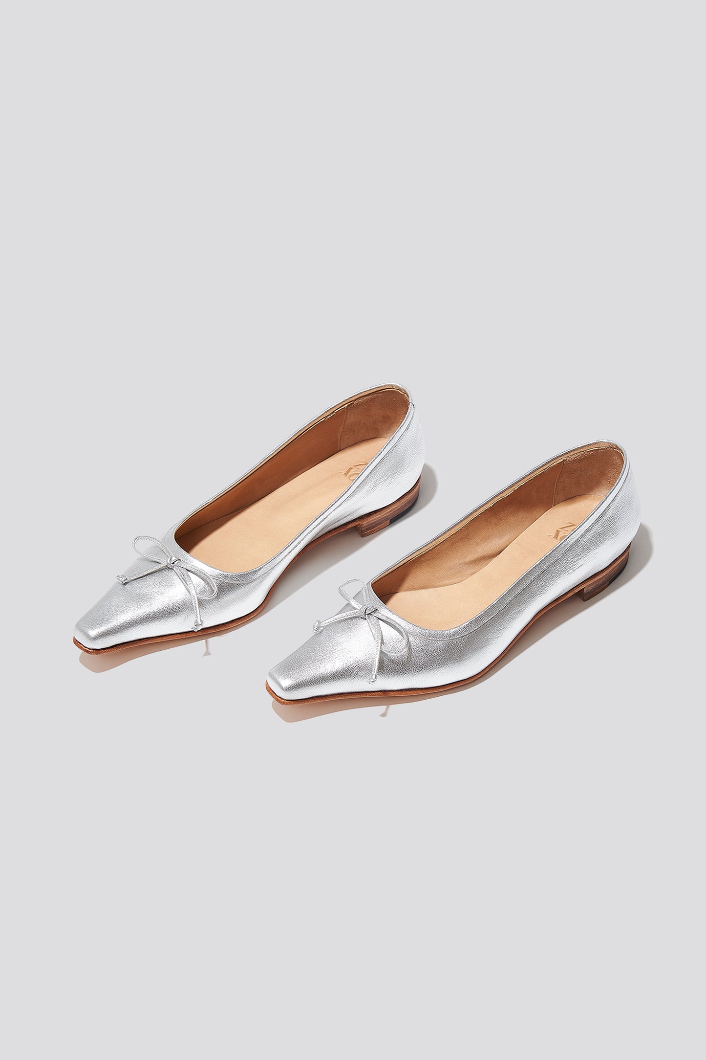 Ema Bow Ballet Flat in Silver
