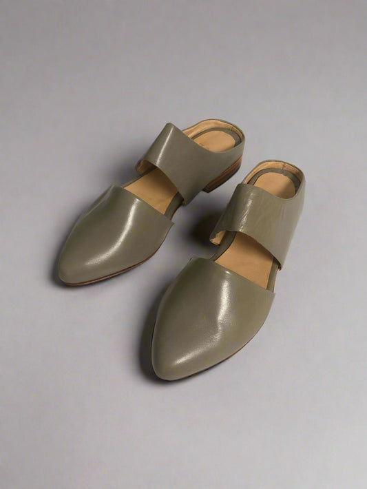 Mule in Shiitake Size 40