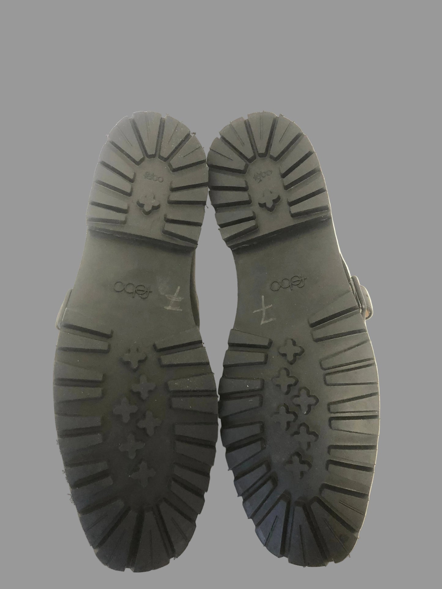 Uchi Flat II in Black Size 37