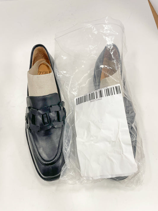Trini Loafer in Black Size 41
