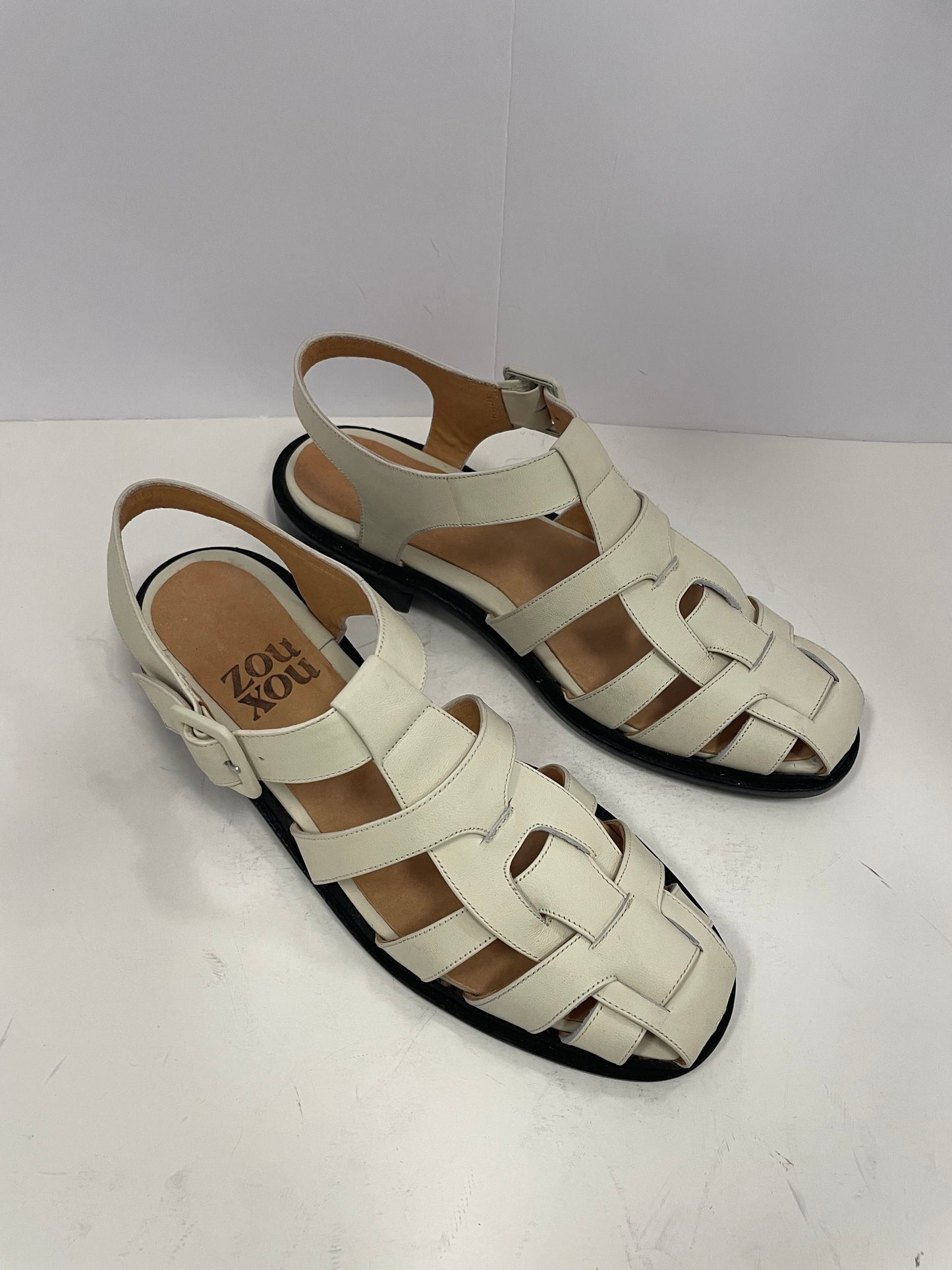 Franca Flat in Marfil Size 37