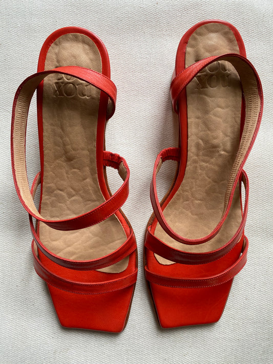 Delfina Sandal in Tomato Size 39