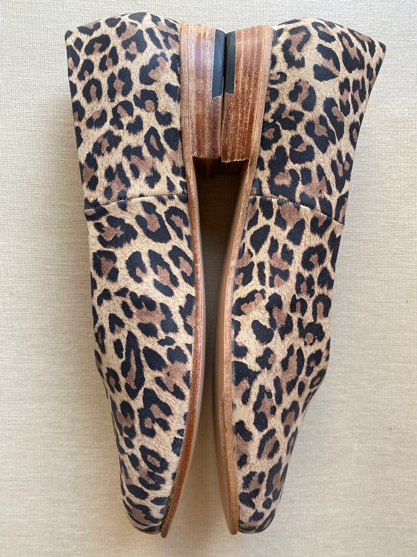 Glove Flat in Leopard Size 40