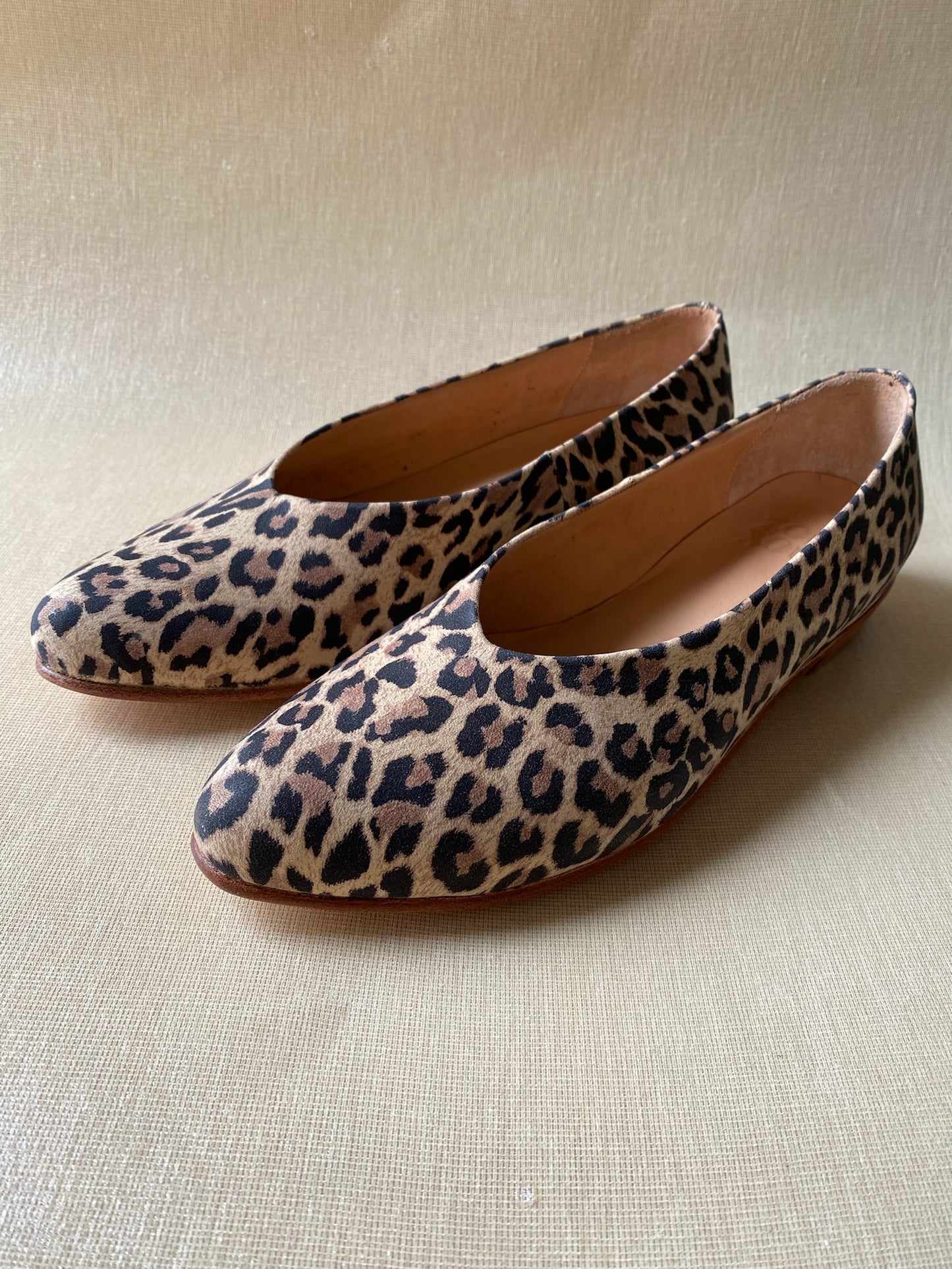 Glove Flat in Leopard Size 38