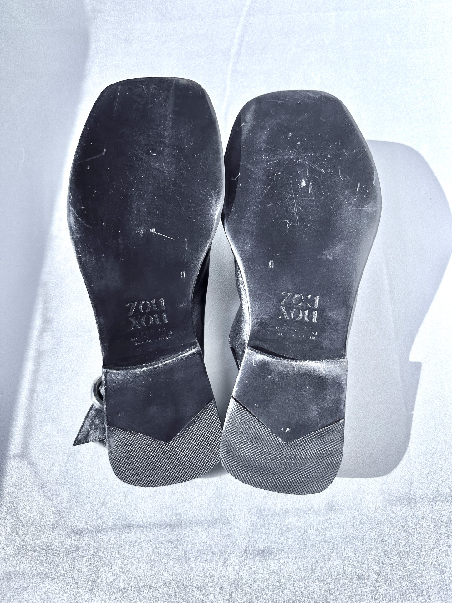 Mabel Sandal in Black Size 40