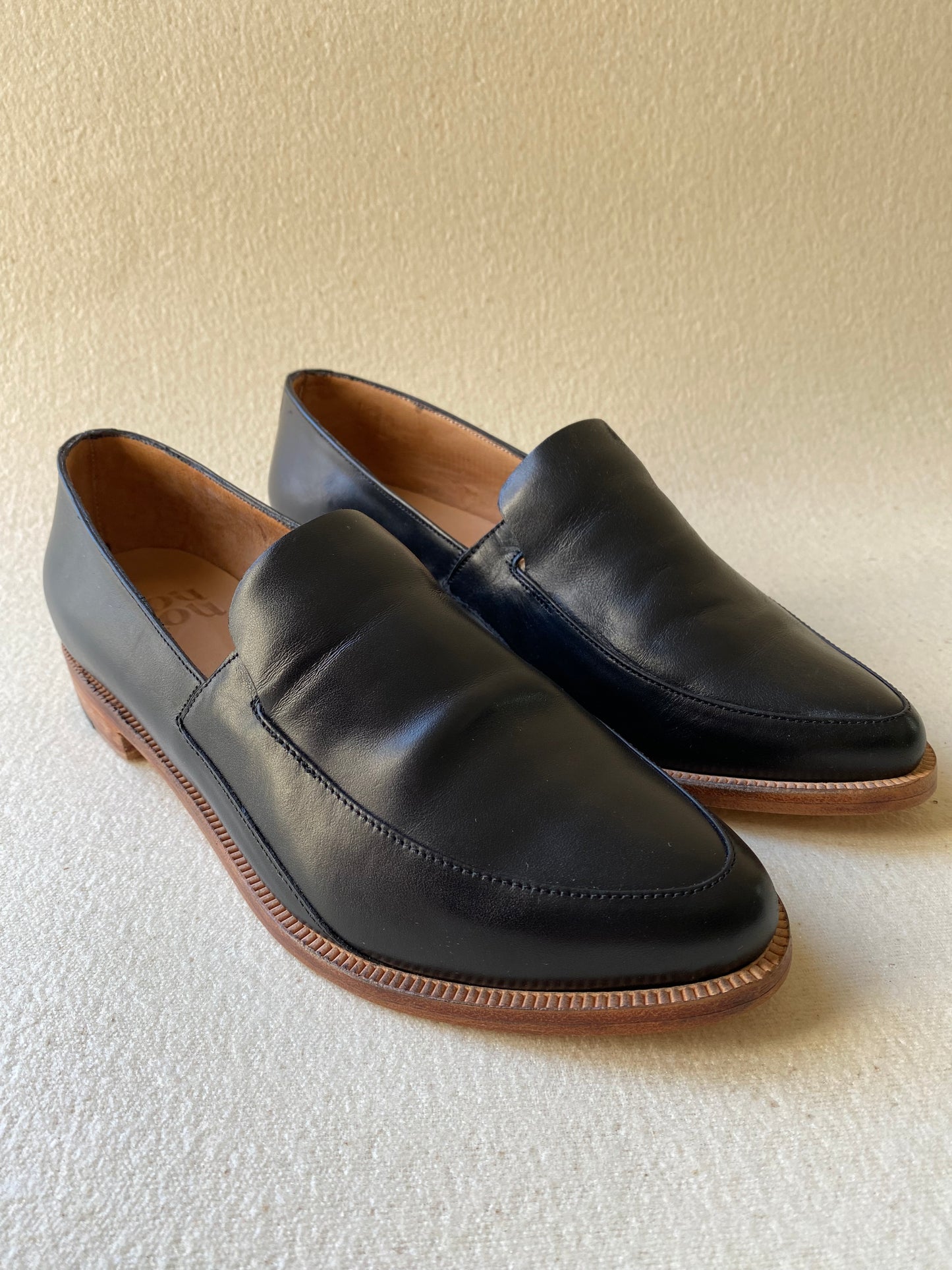 Loafer in Black Size 36