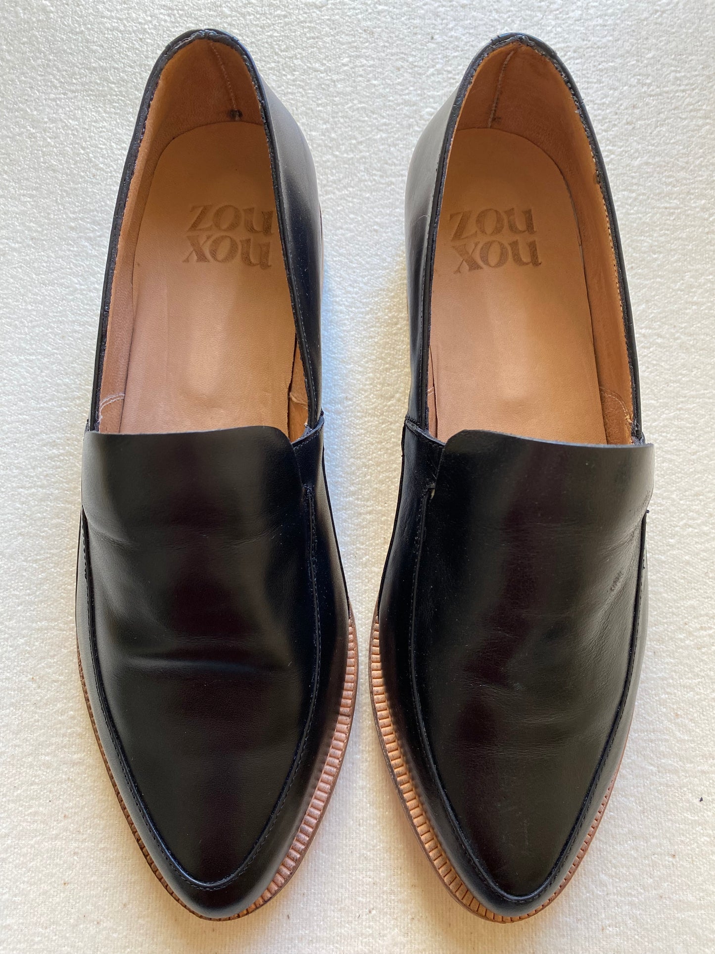 Loafer in Black Size 36