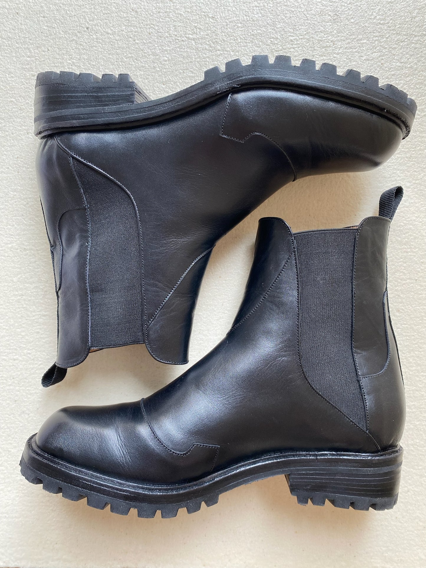 High Nerea Boot in Black Size 37
