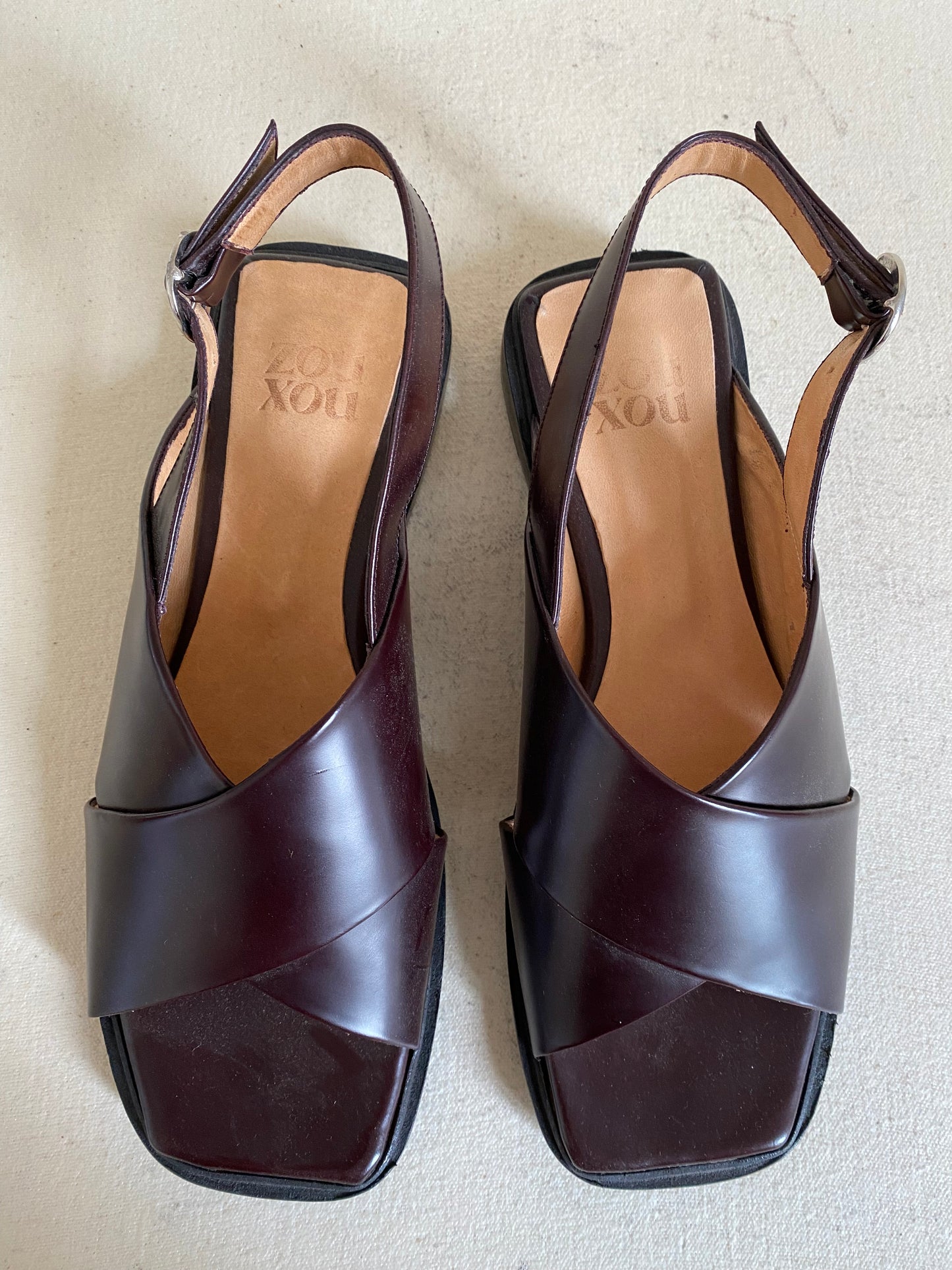 Mabel in Tannat Size 40