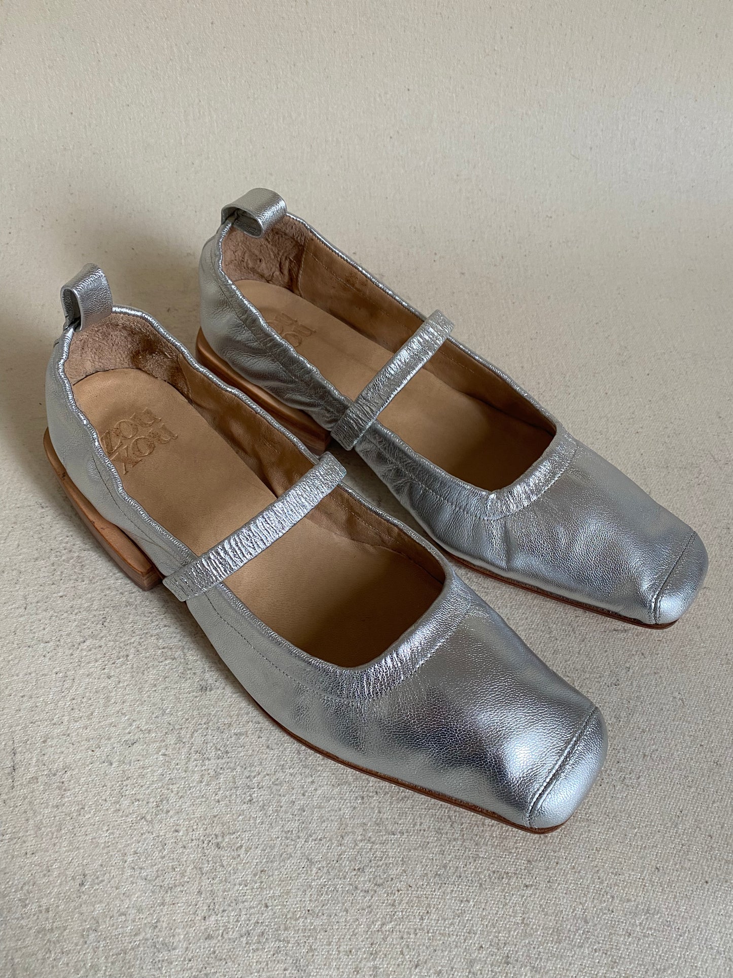 Simona Mary Jane in Silver Size 40