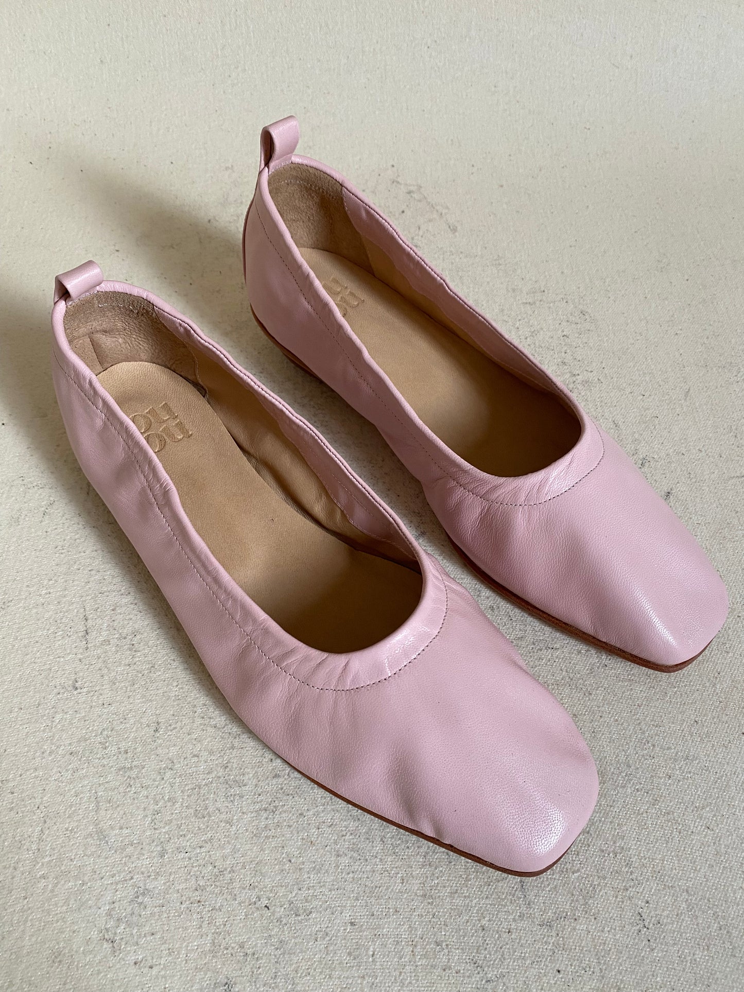 Daria in Pale Pink Size 39