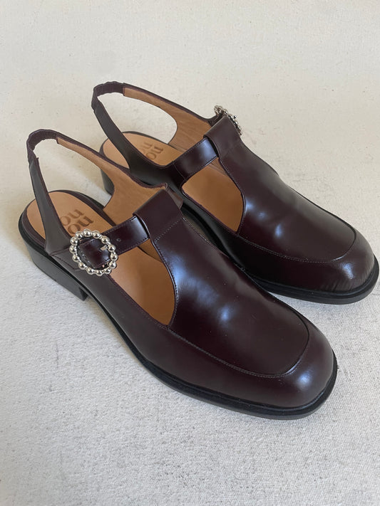 Diega in Tannat Size 39