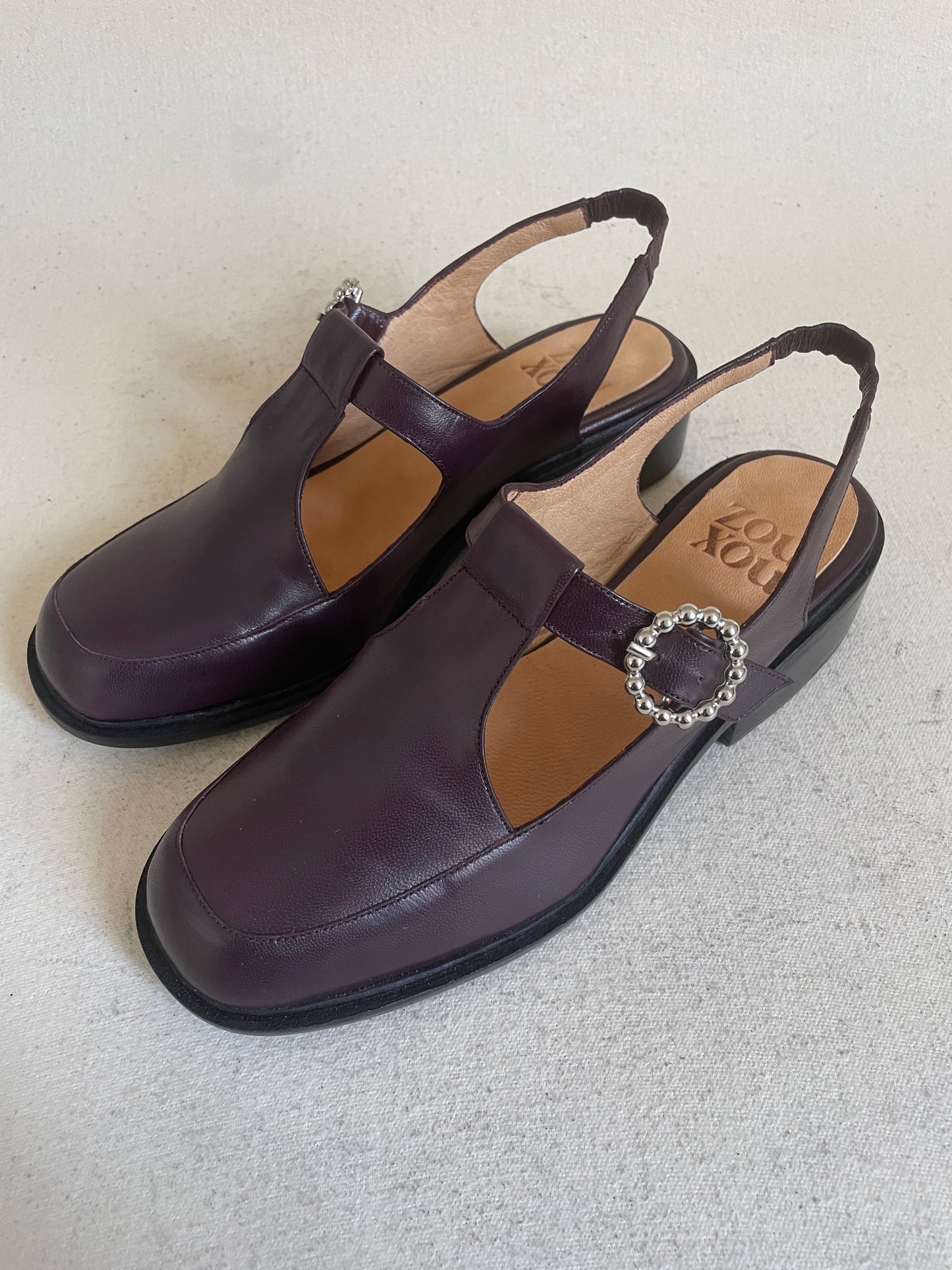 Diega in Tannat Size 37