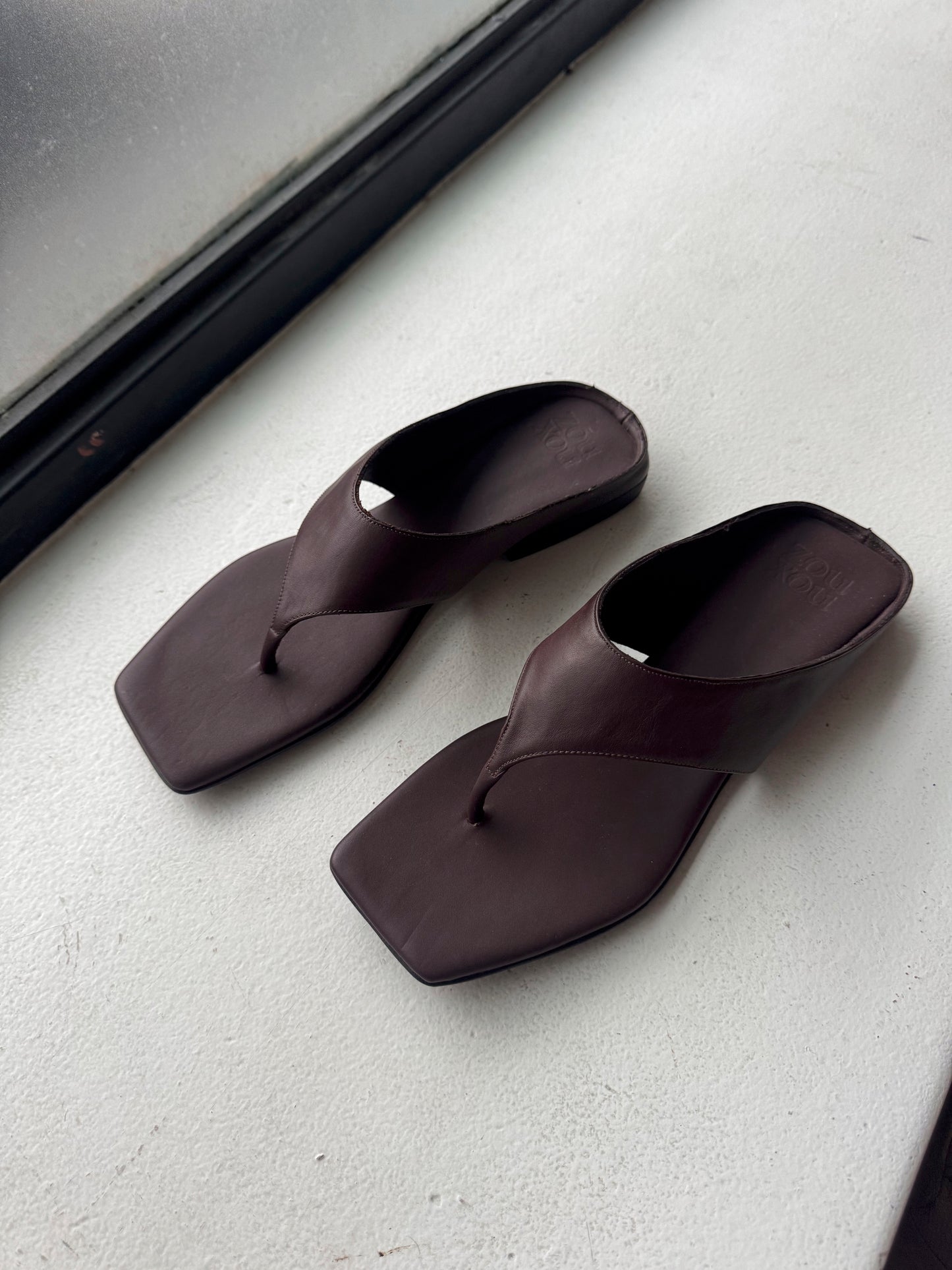 Nara Sandal in Plum Size 40