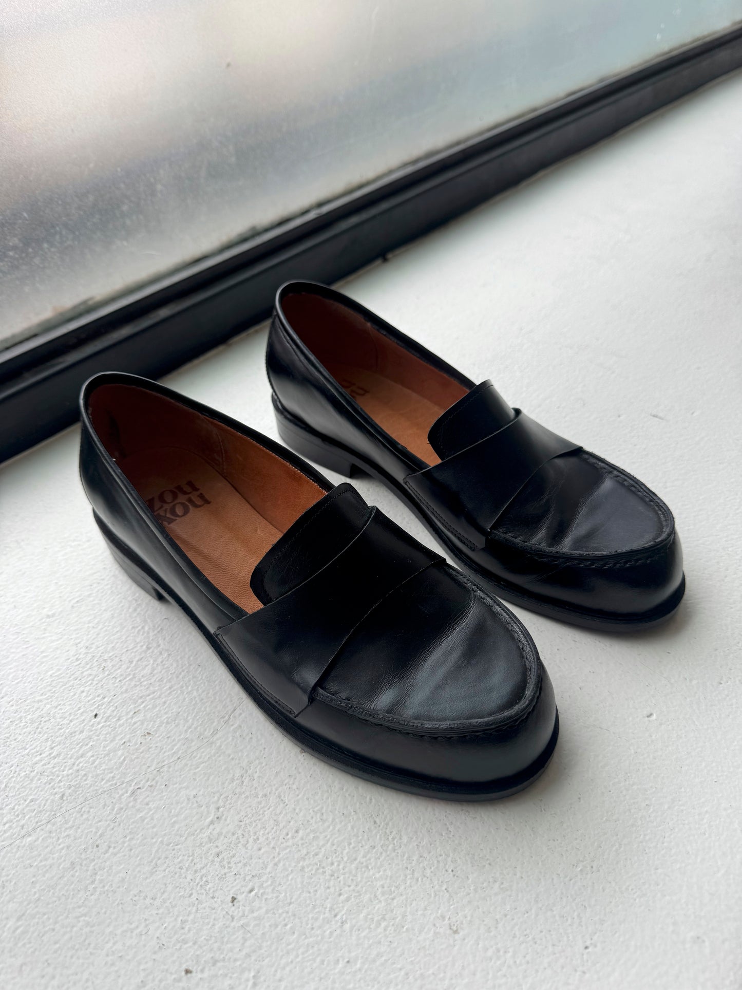 Sofia Loafer in Black Size 39