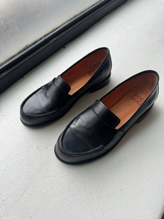 Sofia Loafer in Black Size 39