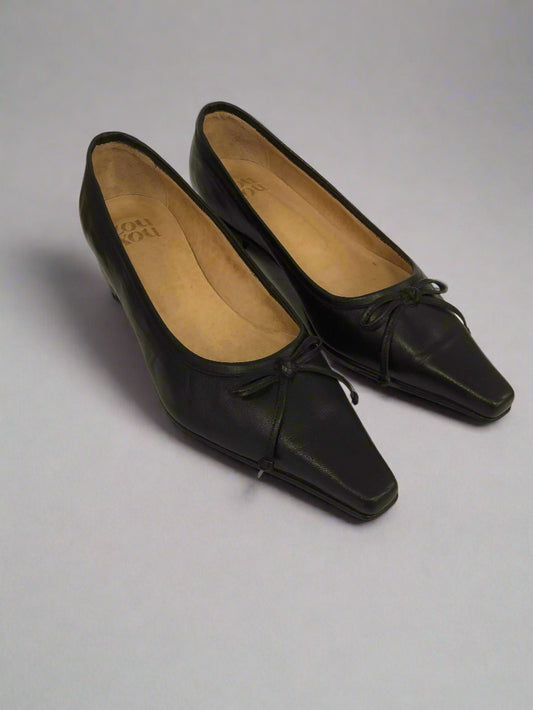 Ema Flat in Black Size 37