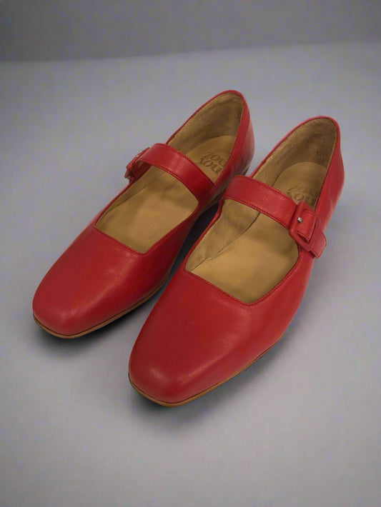 Eugenia in Cherry Size 40