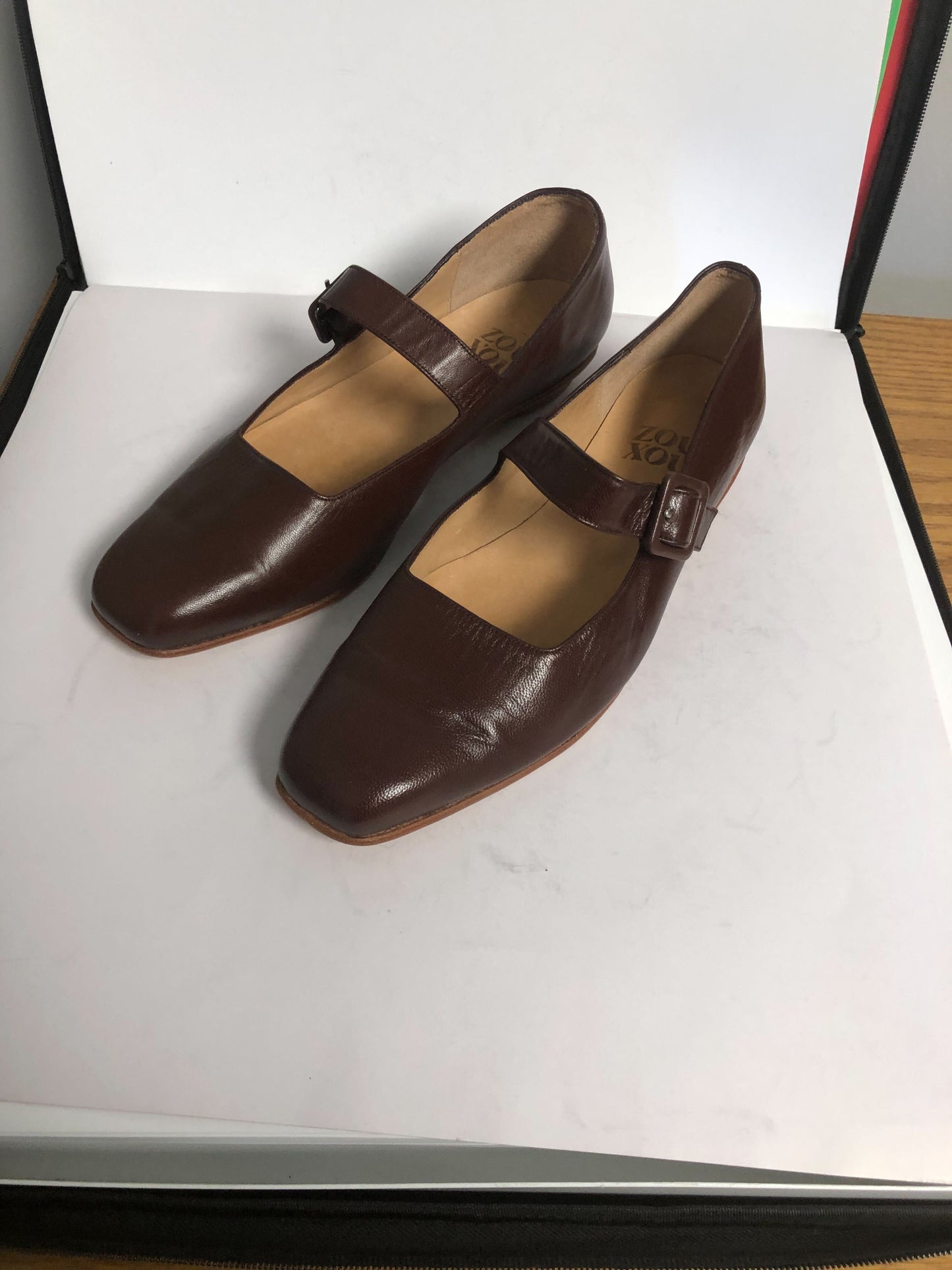 Eugenia Flat in Hazelnut Size 40