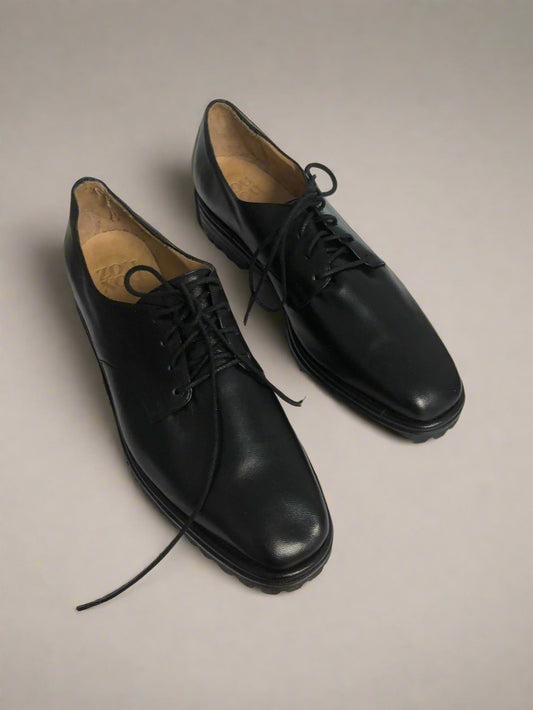 Lydia Lace Up in Black Size 40
